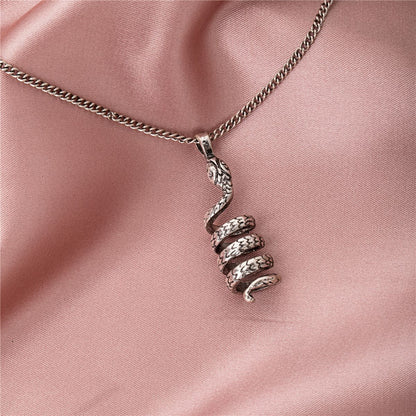 Discover the Timeless Beauty of the Retro Spiral Snake Necklace