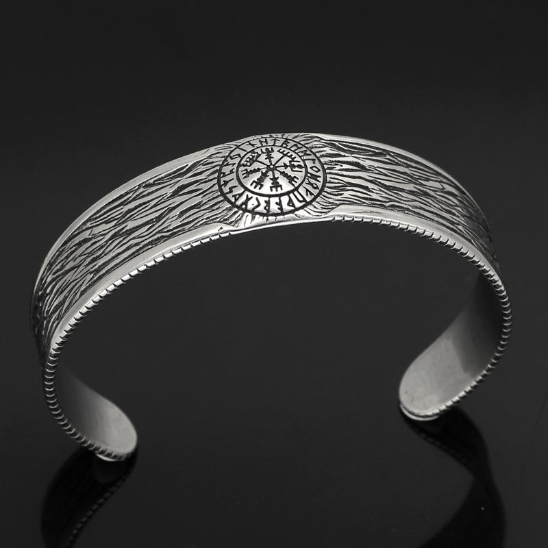 Unlock Your Inner Viking with the Nordic Viking Men Vegvisir Bangle - Find Strength and Style
