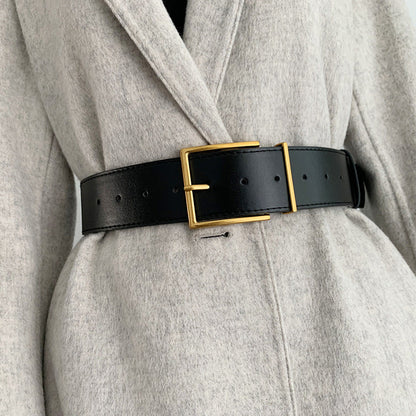 A Stylish Go-to Suit For Women With A Wide Black Belt Obsesie