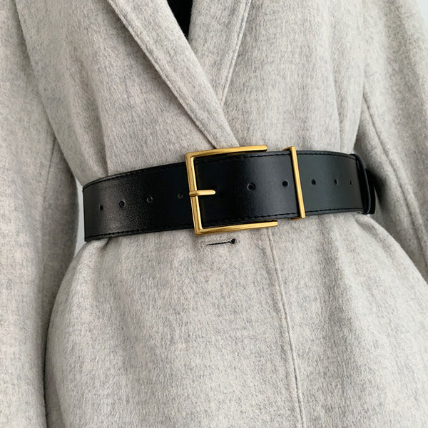 A Stylish Go-to Suit For Women With A Wide Black Belt Obsesie
