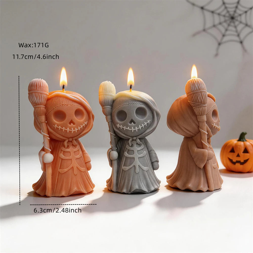 Skeleton figure size diagram showing 11.7 cm height, 6.3 cm base and 171 g wax reference