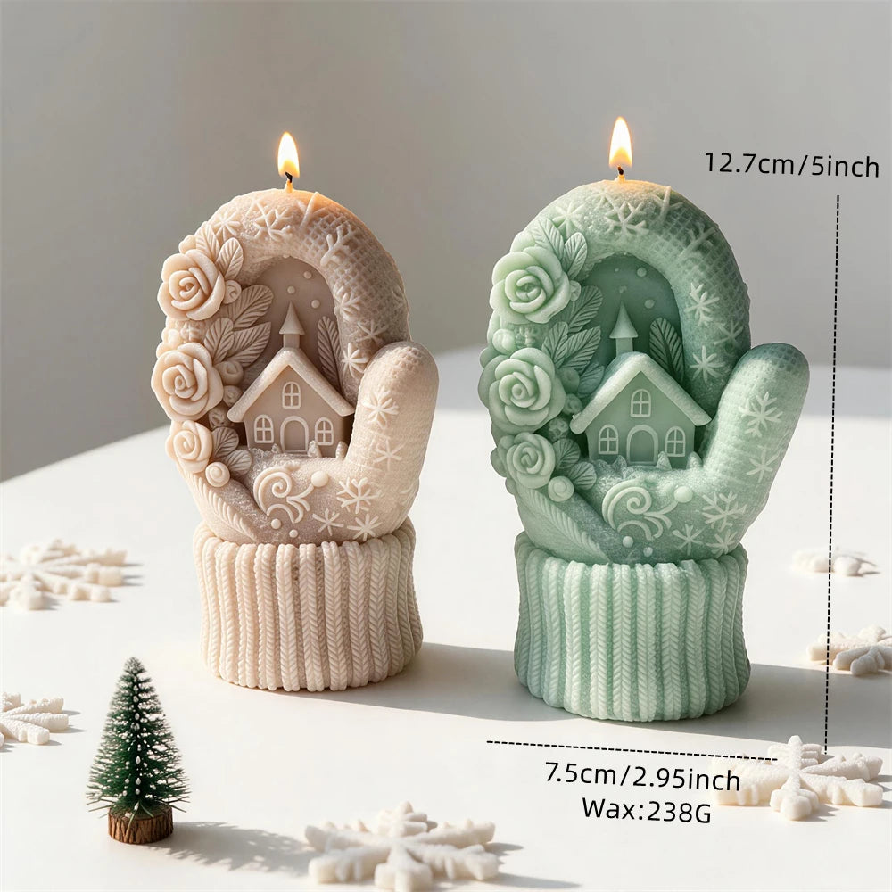 Christmas cottage mitten candle measurement diagram with 12.7 cm height, 7.5 cm width and 238 g wax reference