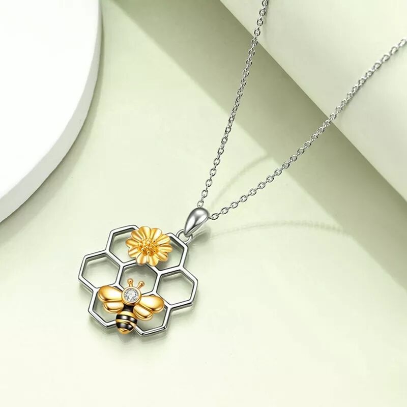 Cold Wind Bee Hive Necklace Obsesie