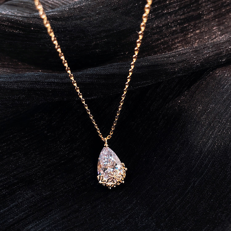 Crystal Water Drop Pendant Necklace Women Obsesie