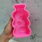 Pink silicone wavy kissing lips plaque mold