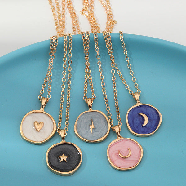 Love Moon Lightning Necklace Obsesie