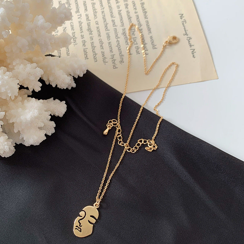 Multiple Abstract Face Metal Choker Necklace For Women Gold Color Chain Round Coin Geometric Pendant Necklace Party Jewelry Obsesie
