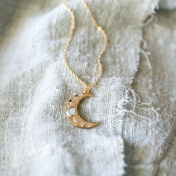 Opal Star Moon Necklace Obsesie