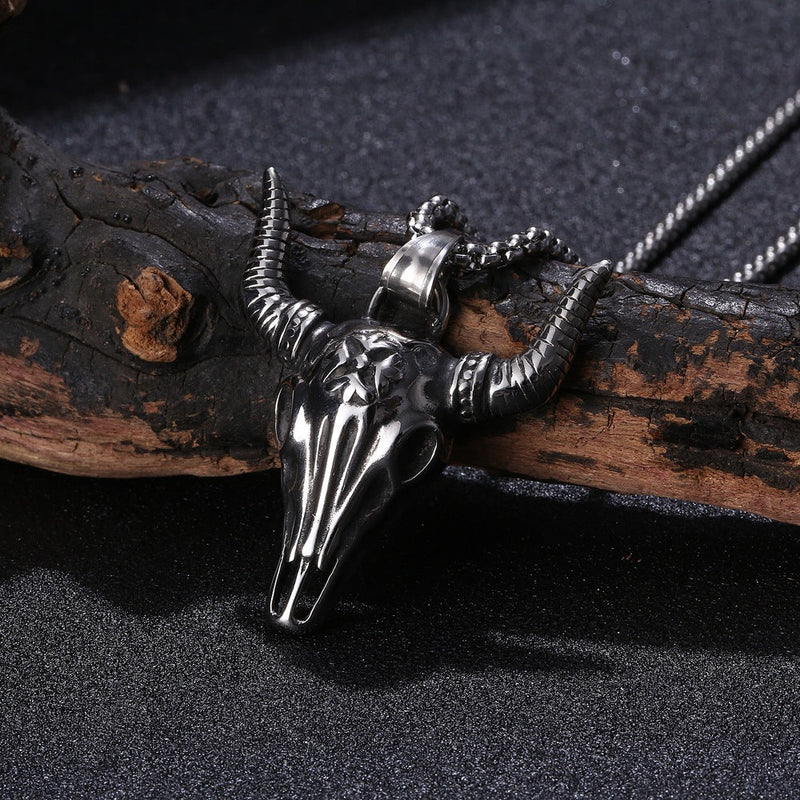 Personalized Retro Bull Head Titanium Steel Pendant Horn Necklace Obsesie