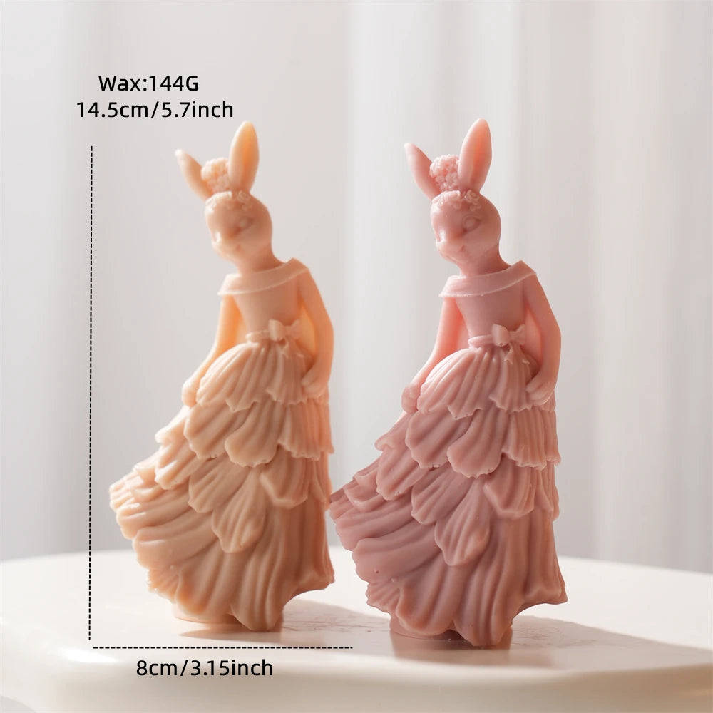 Dress-rabbit diagram showing 14.5 cm height 8 cm width and 144 g wax estimate