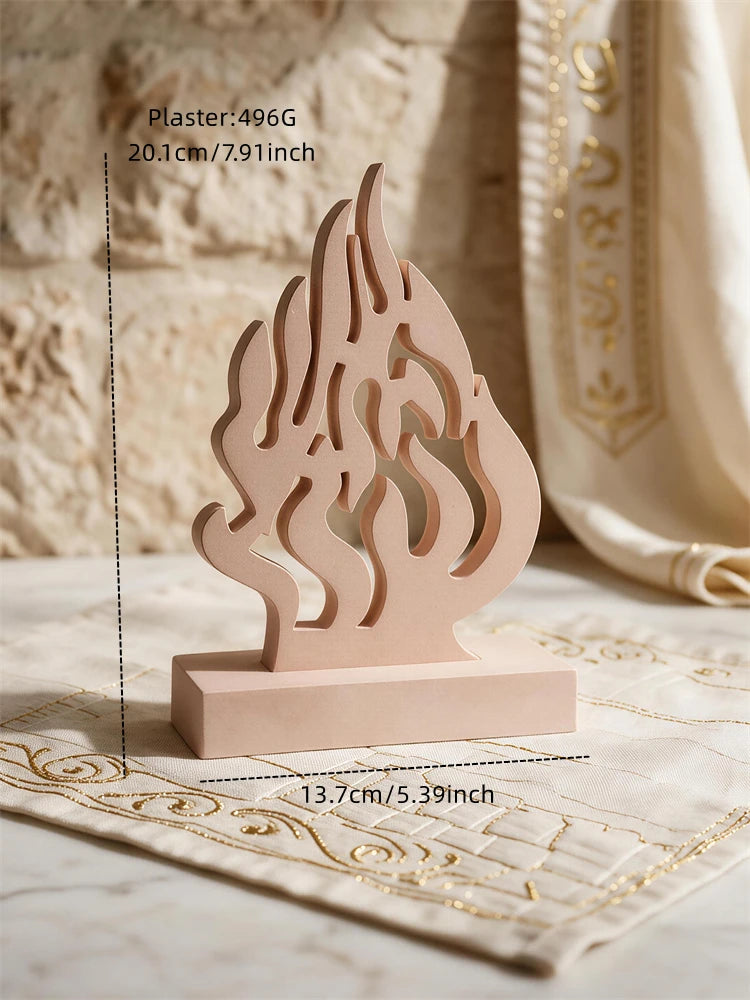 Flame display measurement graphic with 20.1 cm overall height, 13.7 cm width and a plaster reference
