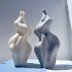 Two fluid twist castings with narrow top tips