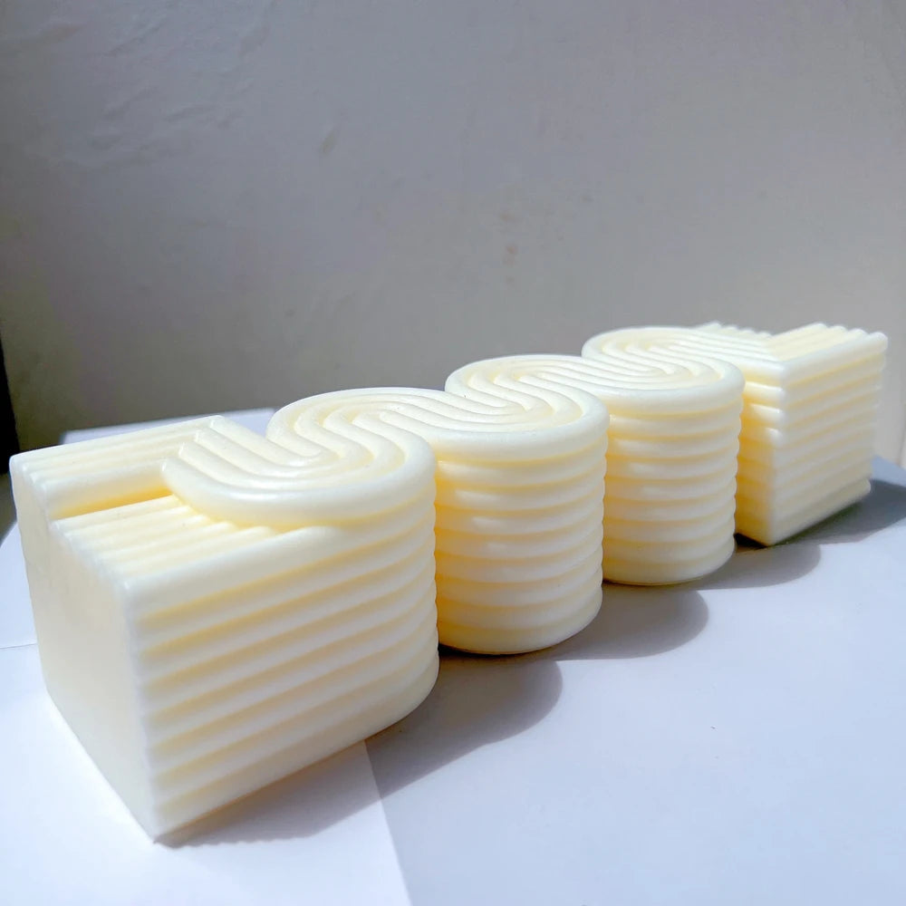 Side view of ribbed serpentine casting showing layered contours