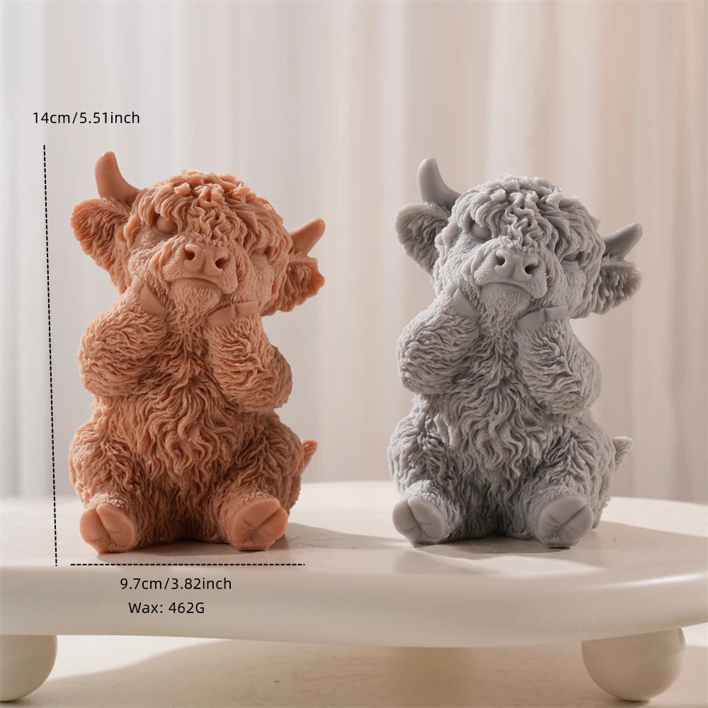 Seated cow diagram showing 14 cm height, 9.7 cm width and 462 g wax estimate