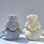 Pair of bearded king bust castings with crowns