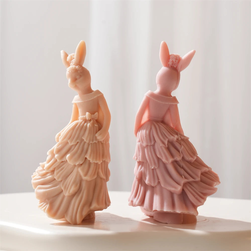 Front and rear gown details on long-eared rabbit castings