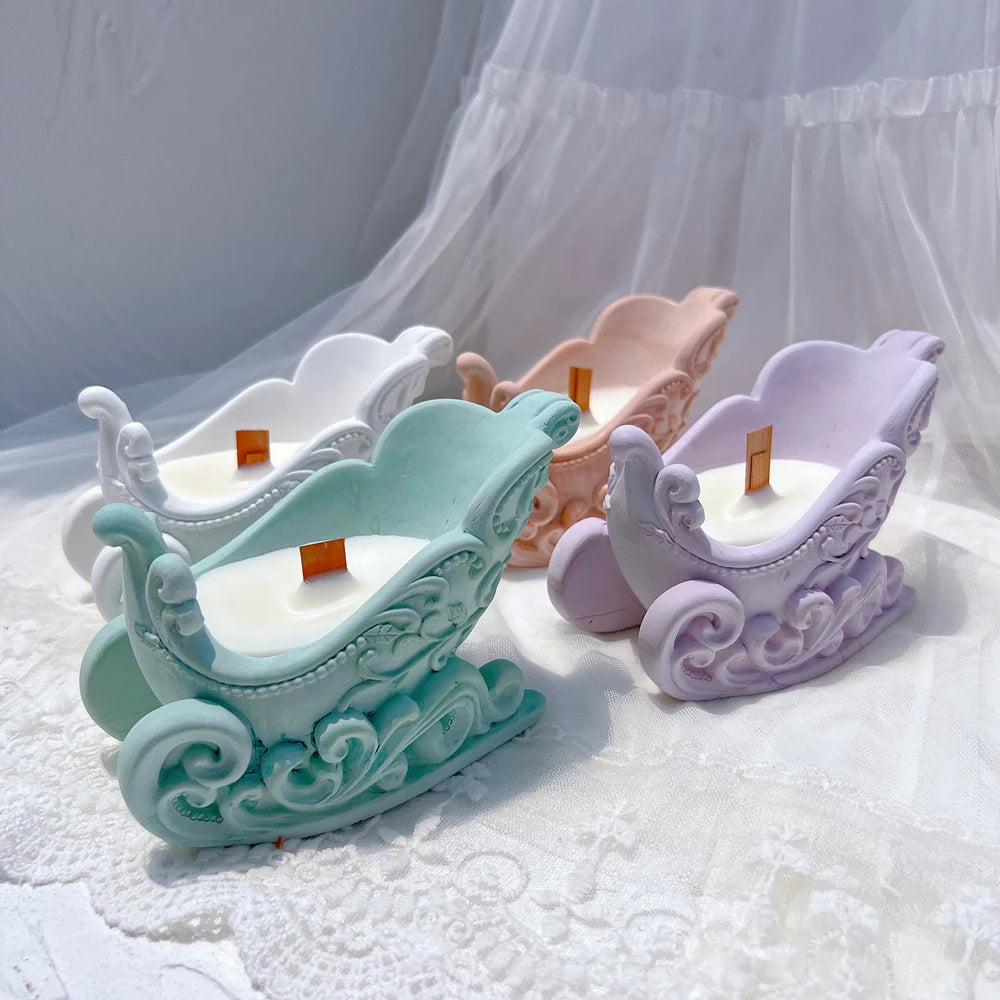 Ornate sleigh vessel castings in four colors
