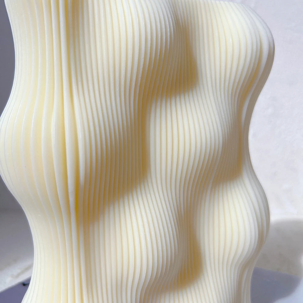 Detail of fine ribs following the block's curved surface