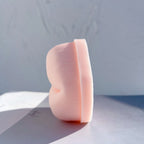 Side view showing the thickness of the lip casting