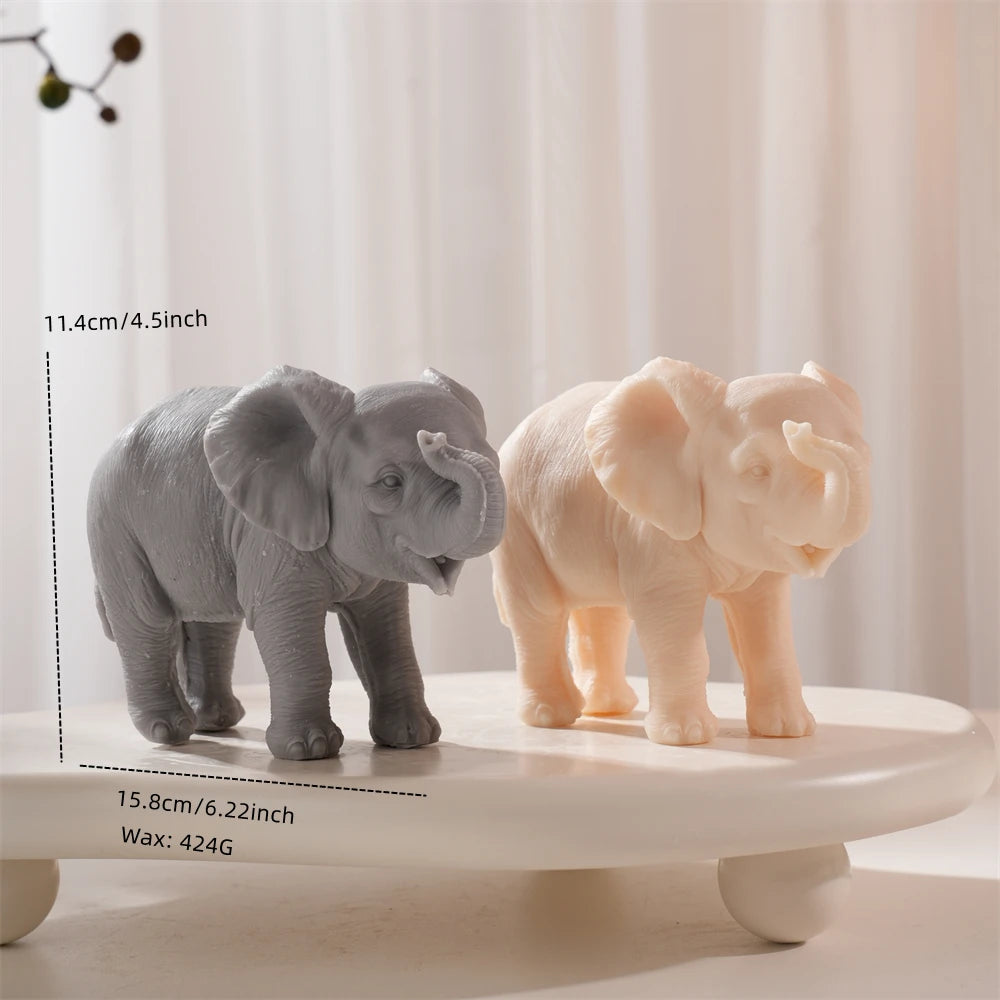 Elephant size graphic showing 11.4 cm height, 15.8 cm length and 424 g wax