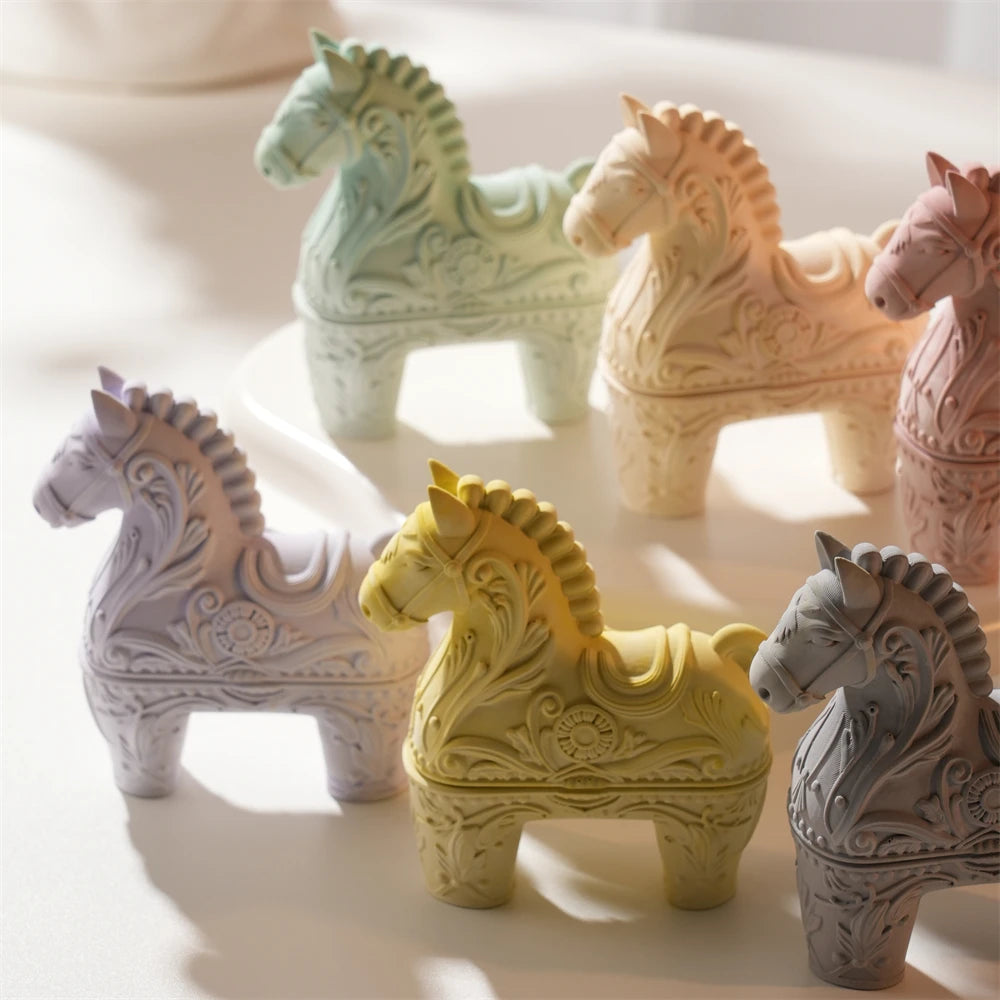 Different colors of standing horse decorative holder castings
