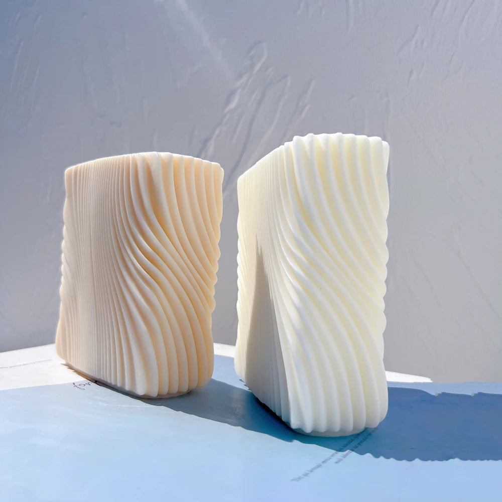 Angled swirl block castings with rounded corners