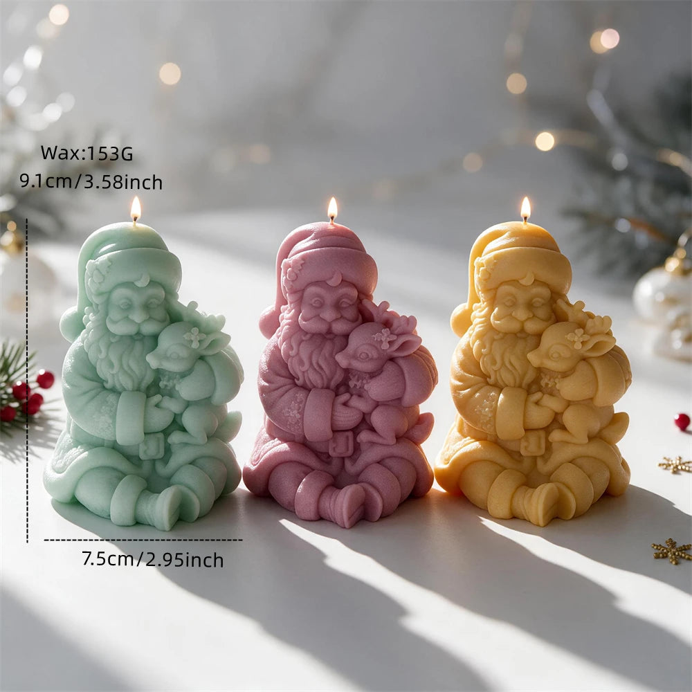 Santa with reindeer sizing image 9.1 cm height 7.5 cm width 153 g wax