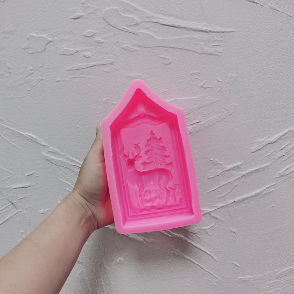 Pink silicone house-frame reindeer relief mold