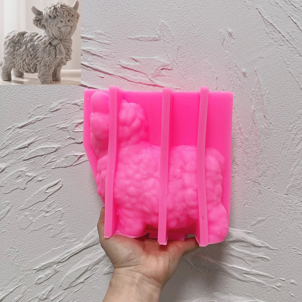 Pink SZ666 mold for the standing cow design