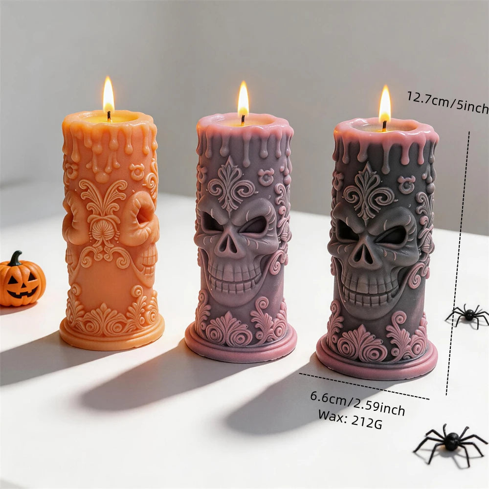Skull pillar candle size diagram showing 12.7 cm height, 6.6 cm width and 212 g wax reference