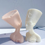 Rear and front views of the Nefertiti-style bust