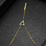 Triangle LOVE Clavicle Necklace Obsesie