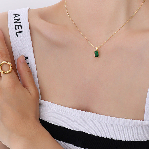 Women's Vintage Emerald Zircon Pendant Necklace Obsesie